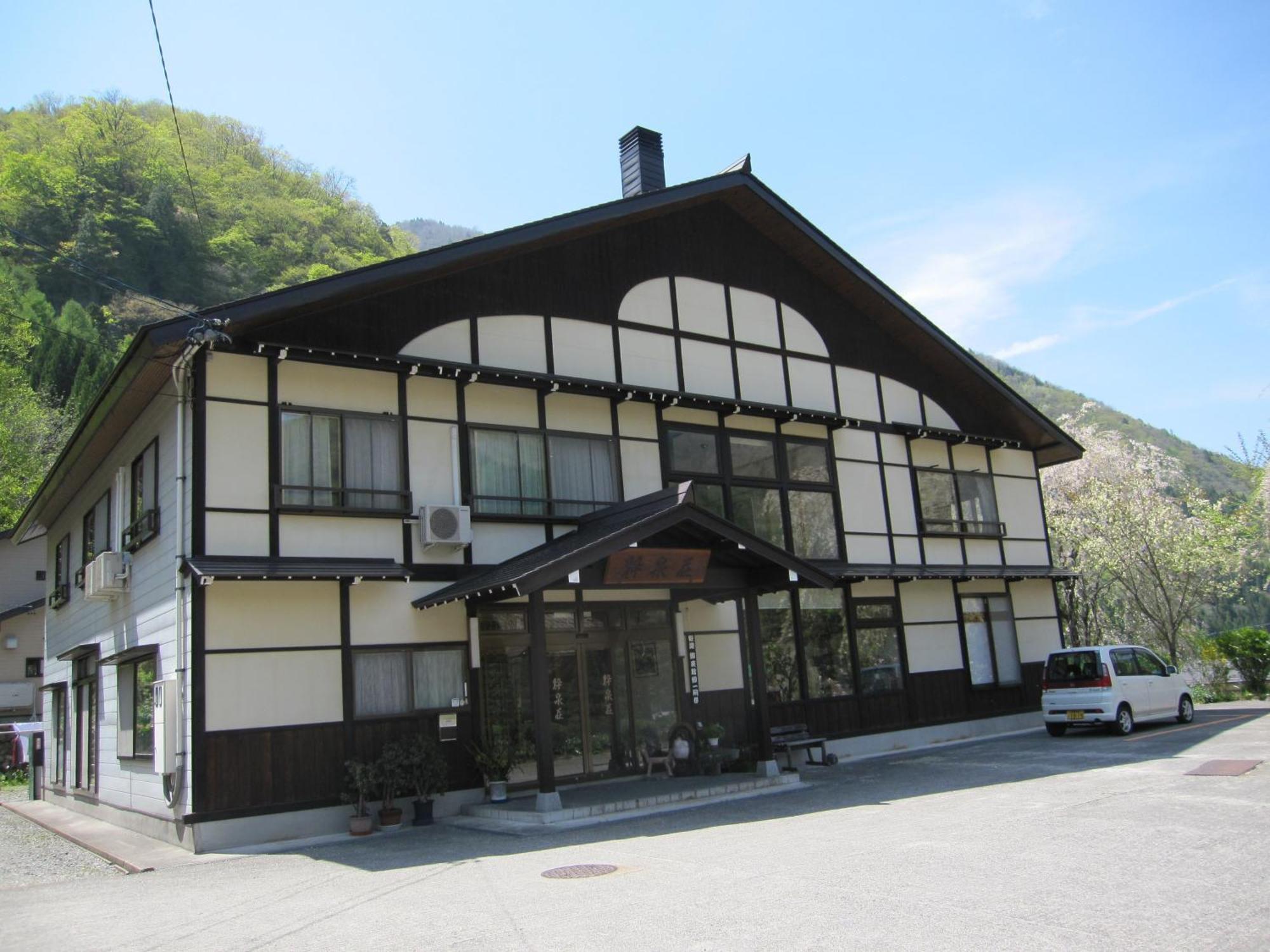 ホテル 粋泉荘 高山市 エクステリア 写真